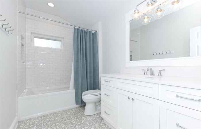 La Grange bathroom remodel