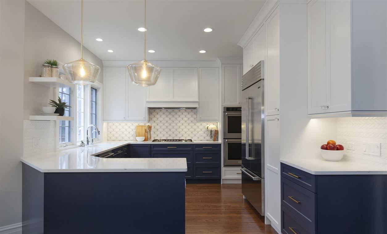 Modern Kitchen Remodel and Fireplace Transformation | Hinsdale, IL